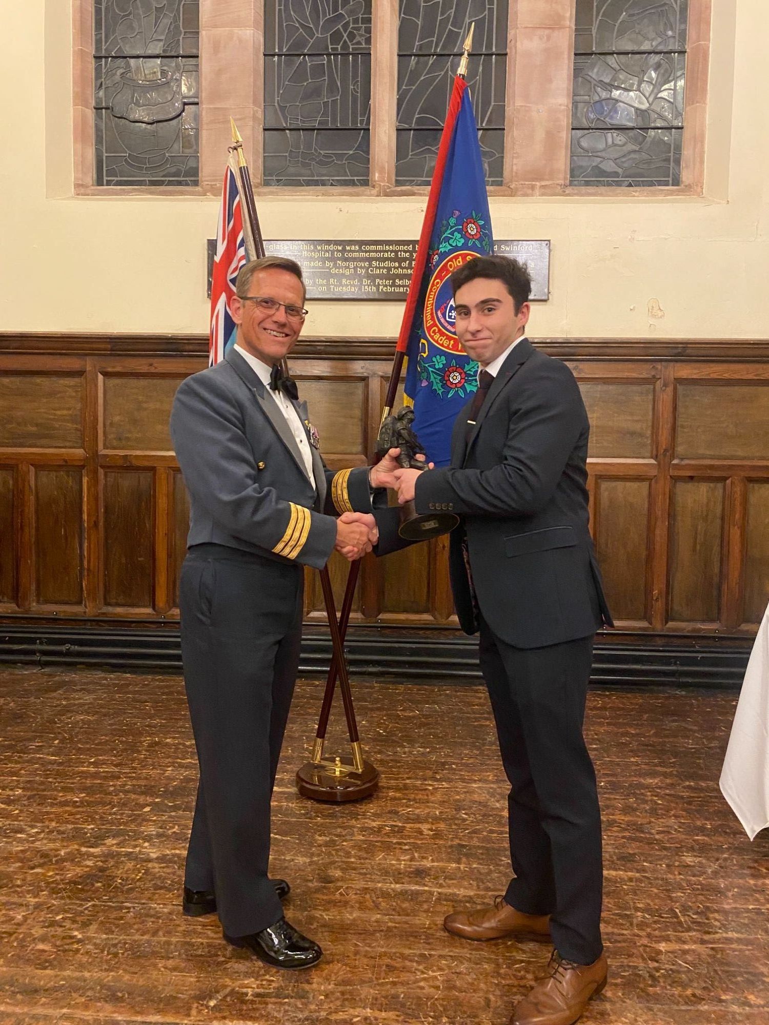 Sgt McTaggart collects his Best Signaller award